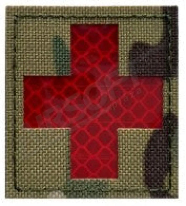 PATCH 1209 - FÉNYVISSZAVERŐS  MEDIC KERESZT - MULTICAM